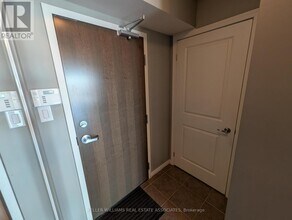 9-1609 George St N in Brampton, ON - Building Photo - Building Photo