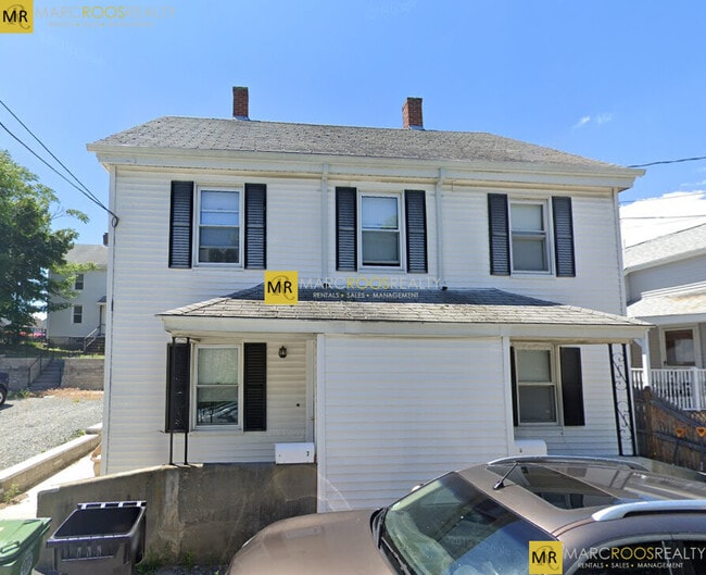 property at 7 Rifle Ct