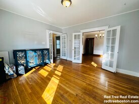 12 Saint Peter St, Unit 1 in Boston, MA - Building Photo