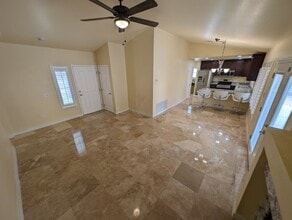 2737 Tumble Brook Dr in Las Vegas, NV - Building Photo - Building Photo