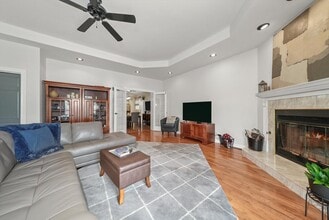 4407 Howard Ave in Western Springs, IL - Building Photo - Building Photo