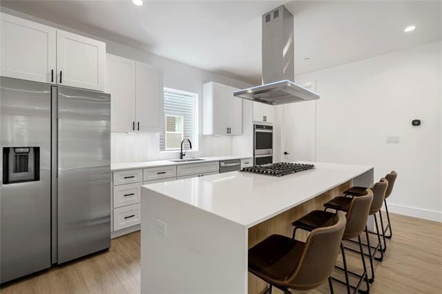 property at 1139 N Madison Ave
