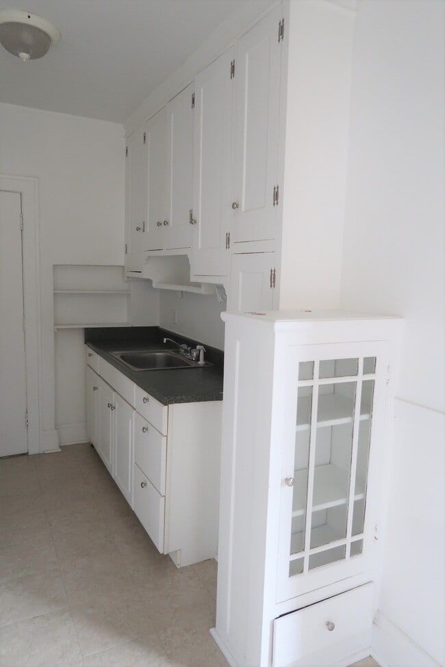 Gerald Manor in Cleveland Heights, OH - Building Photo - Building Photo