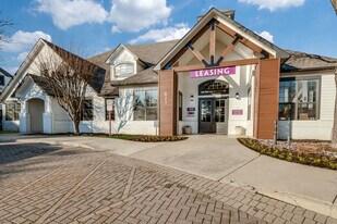 Devi Valley Ranch in Irving, TX - Building Photo