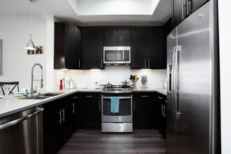 800 Sorella Ct in Houston, TX - Building Photo - Building Photo