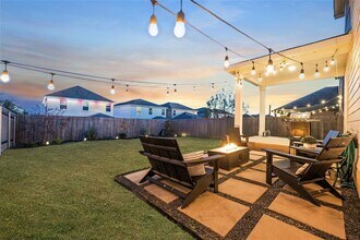 6317 Conestoga Wagon Way in Del Valle, TX - Building Photo - Building Photo