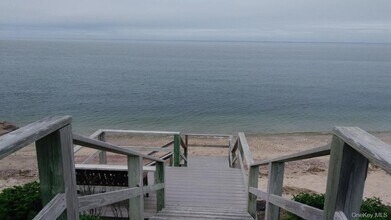 52325 County Rd 48 in Southold, NY - Building Photo - Building Photo