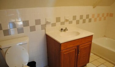 23 Gardner St, Unit 1F in Boston, MA - Building Photo - Building Photo