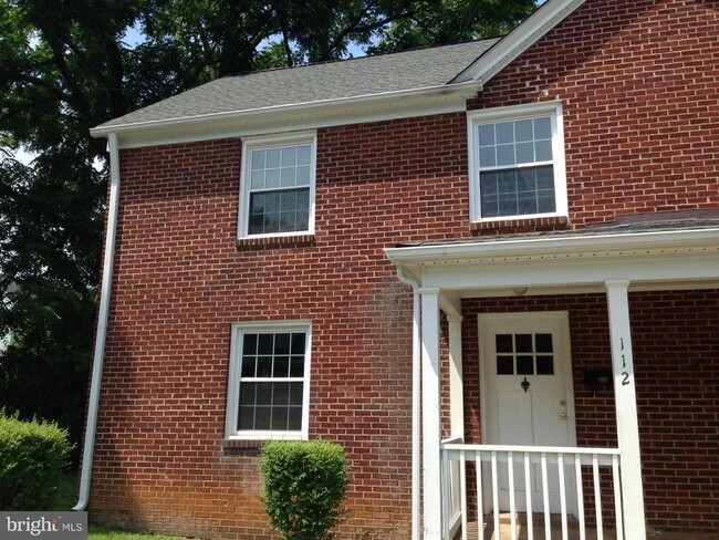 property at 112 S Madison St