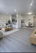 142 S Normandie Ave in Los Angeles, CA - Building Photo