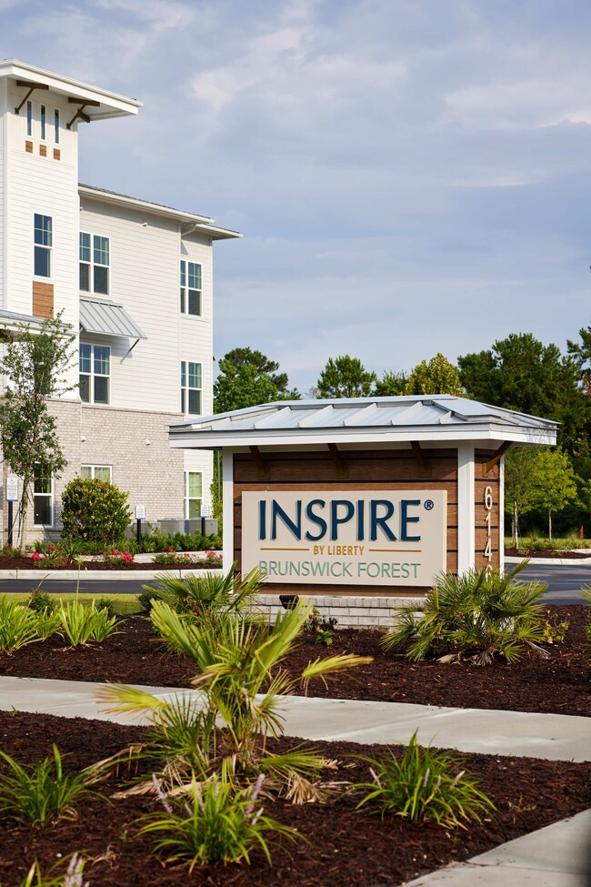 Inspire Brunswick Forest - 55+ Active Adul... in Leland, NC - Building Photo - Building Photo