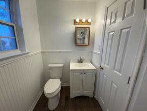 1400 Branders Bridge Rd in Colonial Heights, VA - Foto de edificio - Building Photo