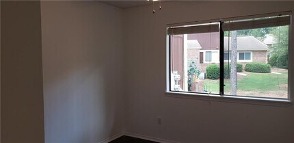33 Country Pl Ct in Alpharetta, GA - Building Photo - Building Photo