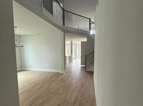 6510 Elaine Ct in Garland, TX - Foto de edificio - Building Photo