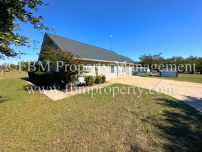 1249 Sugar Ridge Rd in Ennis, TX - Building Photo - Building Photo