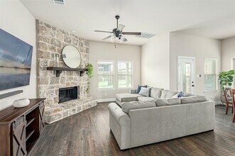 209 Michael Dr in Princeton, TX - Building Photo - Building Photo