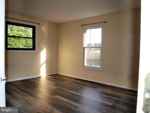 12 W Wayne Terrace in Collingswood, NJ - Building Photo - Building Photo