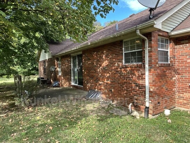 39 S Cherry Hills in Edwardsville, IL - Building Photo - Building Photo