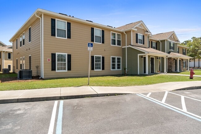 801 Cape Cod Dr, Unit 801 in Panama City Beach, FL - Building Photo - Building Photo