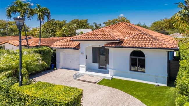 property at 1543 Bird -