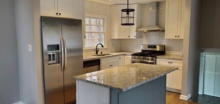 2647 Hatfield Cir SE in Atlanta, GA - Building Photo - Building Photo