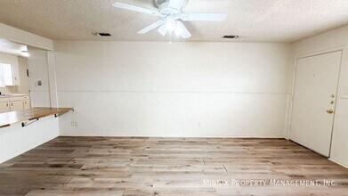 2113 S Loop 289 in Lubbock, TX - Building Photo - Building Photo