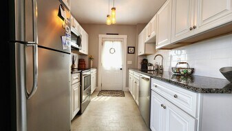 8 Fay St, Unit 2 in Westborough, MA - Building Photo