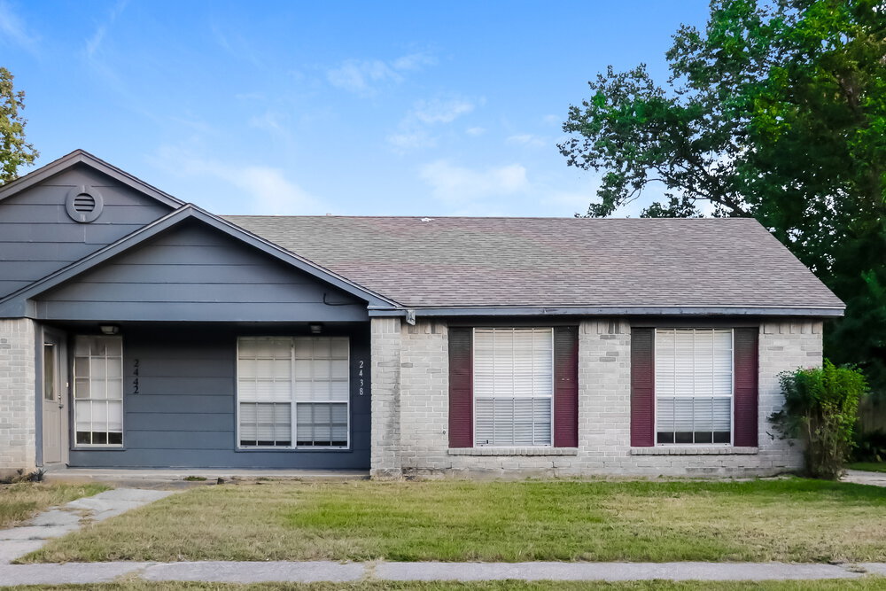 2438 Autumn Springs Ln in Spring, TX - Building Photo