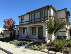 4364 White Ash Ln in Sacramento, CA - Building Photo - Building Photo