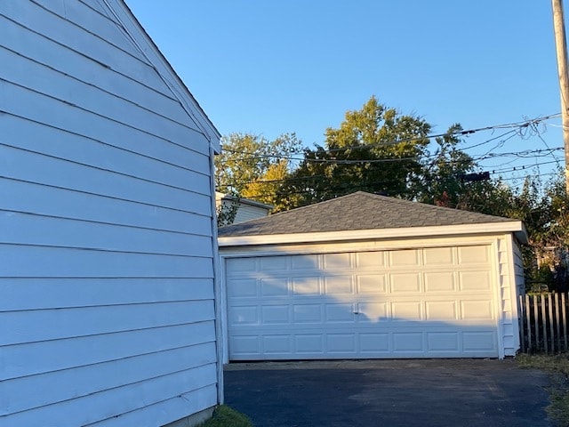 230 Healy Ave in Romeoville, IL - Foto de edificio - Building Photo