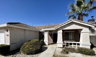 1209 Duck Blind Cir in Newman, CA - Building Photo