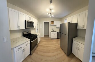 706 George St in New Haven, CT - Building Photo - Building Photo