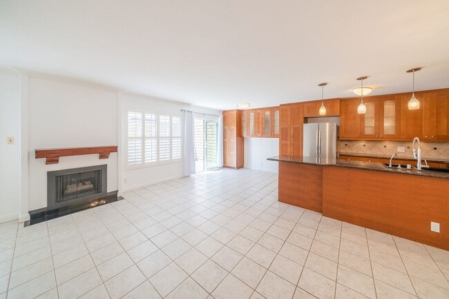 property at 28513 Vista Tierra