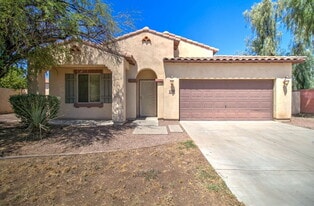 4836 S Summit Ct in Gilbert, AZ - Building Photo