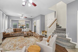 545 Stonebrook Dr in Cibolo, TX - Building Photo - Building Photo