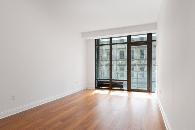 57 Reade St in New York, NY - Building Photo - Building Photo