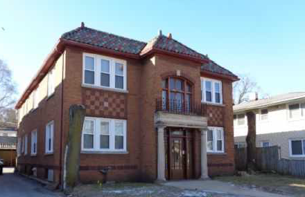 2202 Auburn St in Rockford, IL - Building Photo