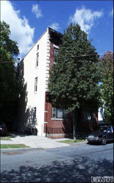 130 Forest St in Montclair, NJ - Building Photo