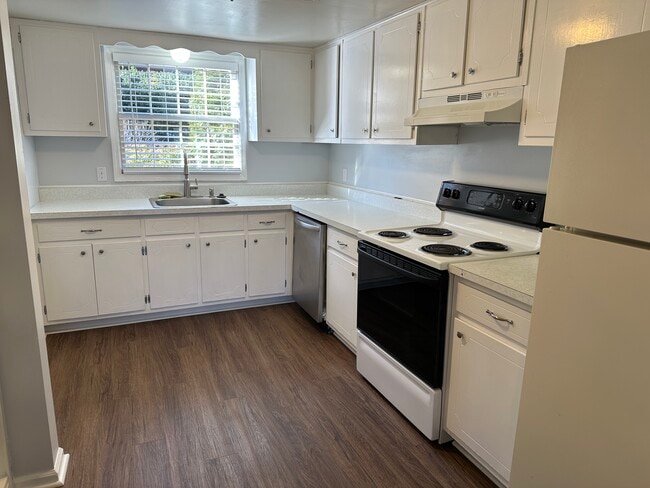 3101 Link Rd, Unit 30 in Lynchburg, VA - Foto de edificio - Building Photo