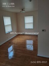2223 W Rohr Ave in Milwaukee, WI - Building Photo - Building Photo