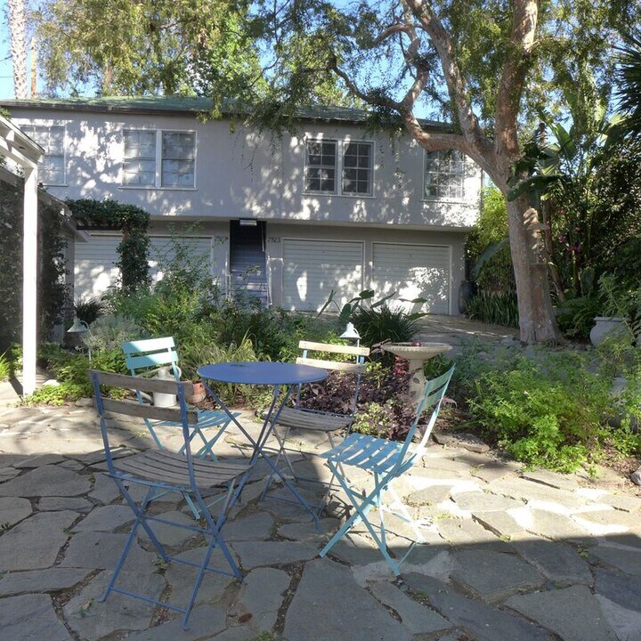 7923 Norton Ave in West Hollywood, CA - Building Photo