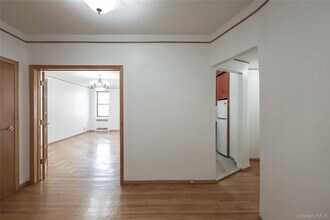 3250 Coney Island Ave in Brooklyn, NY - Building Photo - Building Photo