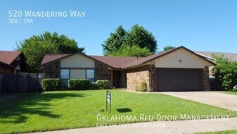 520 Wandering Way in Oklahoma City, OK - Building Photo