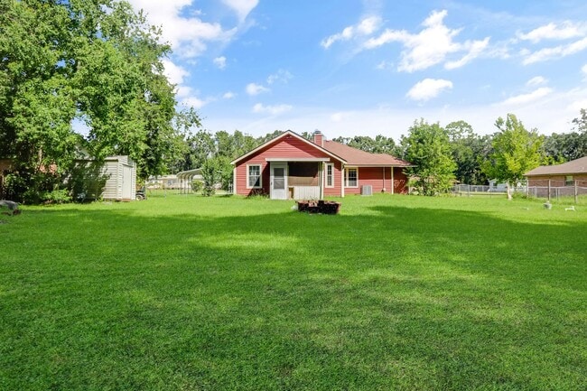 87 Zorn Rd in Hinesville, GA - Foto de edificio - Building Photo