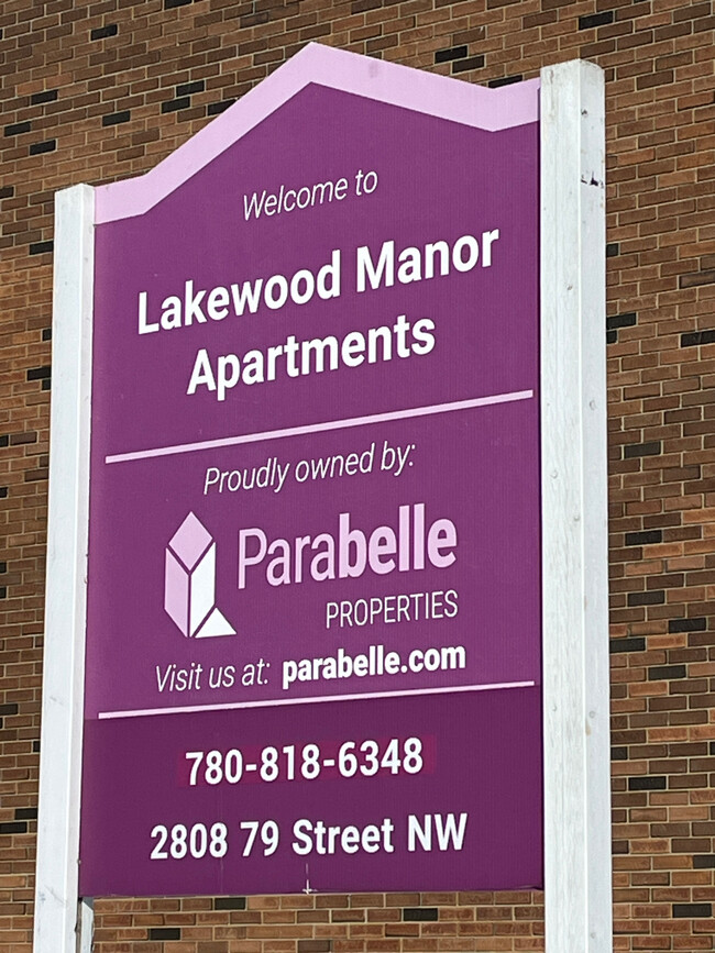 Lakewood Manor Apartments in Edmonton, AB - Building Photo - Other