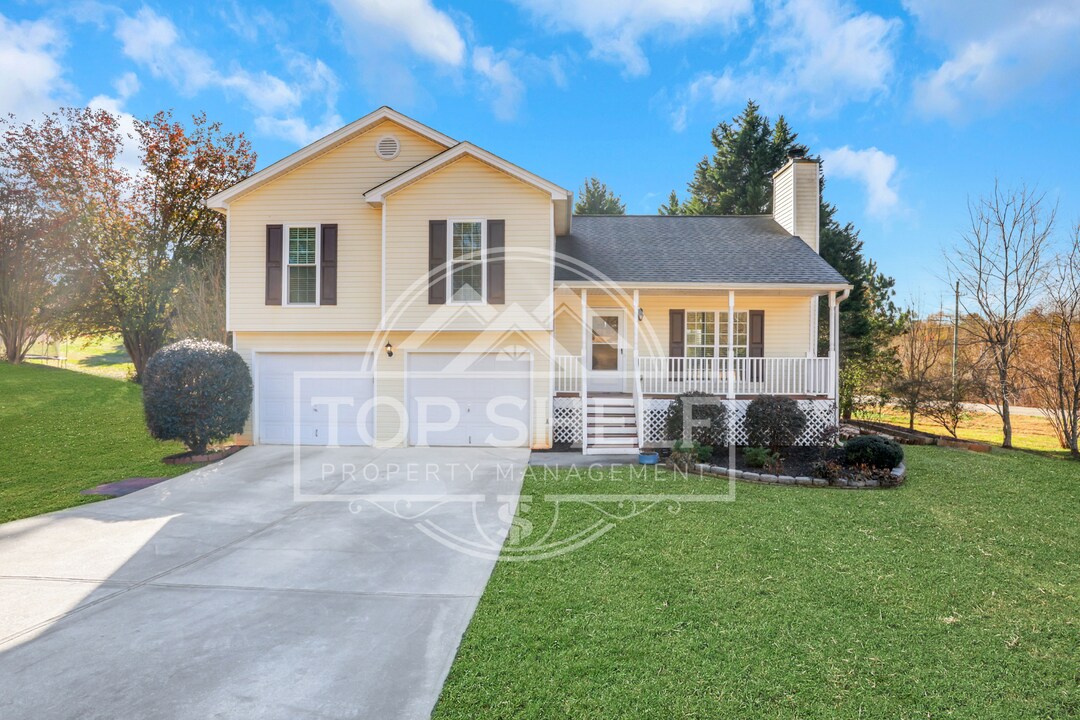 798 Gable Ct in Winder, GA - Building Photo