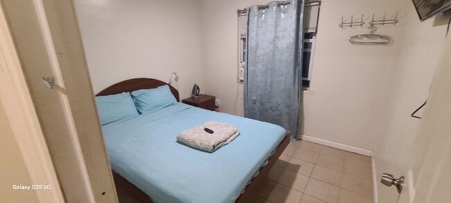 property at 524 Timpson Pl