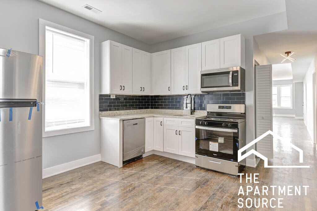 2935 N Lawndale Ave in Chicago, IL - Building Photo