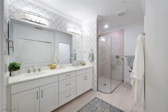 16348 Viansa Wy in Naples, FL - Building Photo - Building Photo