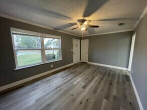 1607 Date Palm Dr in Niceville, FL - Building Photo - Building Photo